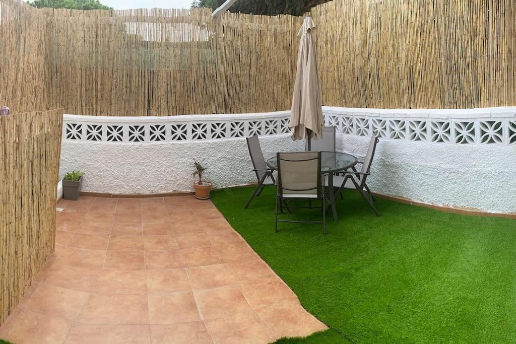 Chalet Adosado Corta Temporada 2 Dormitorios Benalmádena Exterior foto